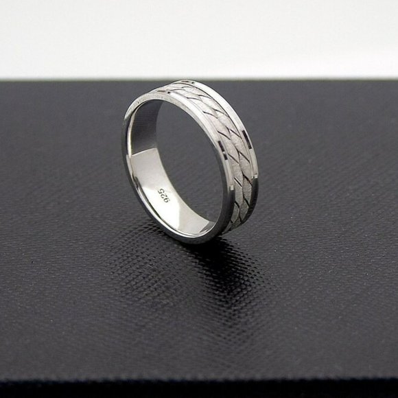 Braided Silver Ring, Real Sterling Silver Stamped 925 Band, Modern Unisex Ring - Picture 1 of 4